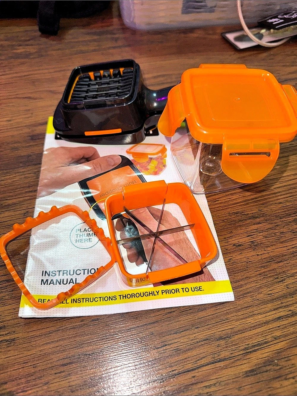 Emson Nutri Chopper Orange & Black Food Chopper Like C1.FR.2.1.F1